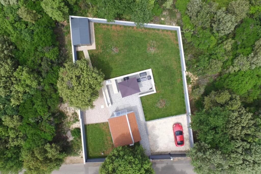Apartment In Park Forest Soline Near The Sea Pjescana Uvala Exterior photo